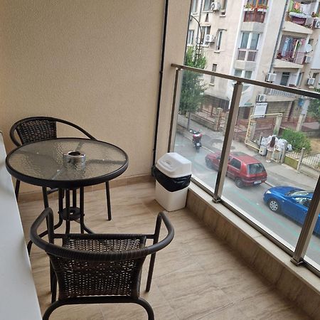 Apartamento De Ja Vu 54 Burgas Exterior foto